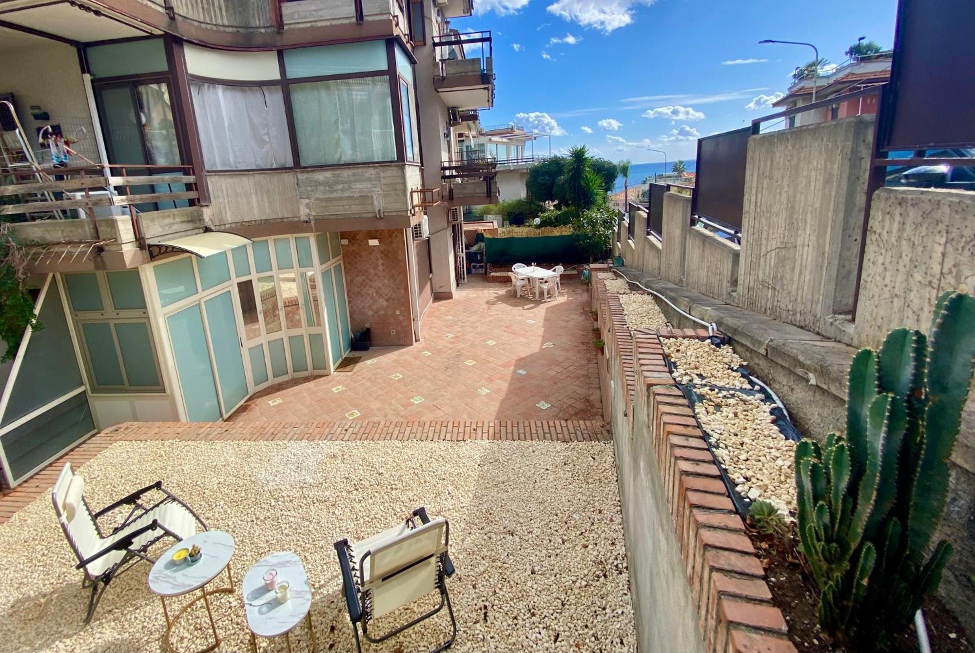 Sara Casa Acitrezza Apartment อาชิ กัสเตลโล ภายนอก รูปภาพ